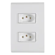 Conjunto 4X2 com 2 Tomadas 2P+T 20A 250V Branco Tramontina Conjunto 4X2 com 2 Tomadas 2P+T 20A 250V Branco Tramontina
