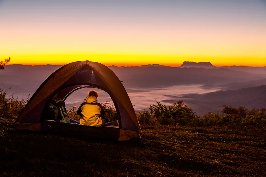 Vai passar o fim de ano acampando? Confira itens que não pode faltar na sua bagagem